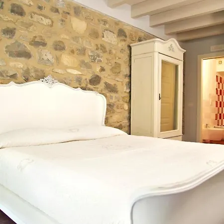 Guest house Affittacamere Il Barone Da Mauro